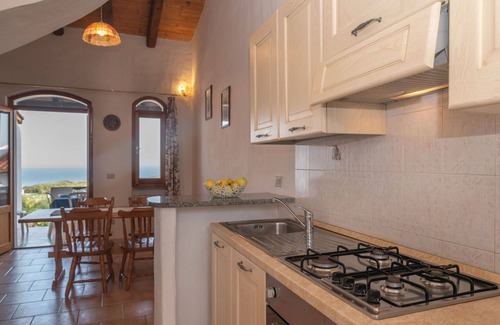 La Ciaccia House | Beautiful private villa for 8 guests with A/C, WIFI, TV, terrace and pets allowed