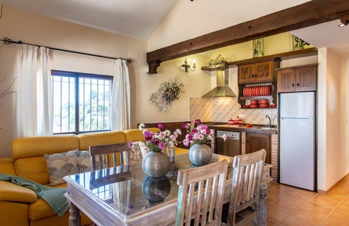 Almunecar Villa | Beautiful private villa for 5 guests with private pool, WIFI, A/C, TV and terrace