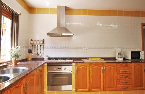 Finestrat House | Beautiful private villa with A/C, private pool, WIFI, TV, patio, pets allowed and parking
