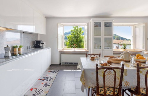 Novaggio House | Beautiful private villa for 6 guests with TV, patio and parking