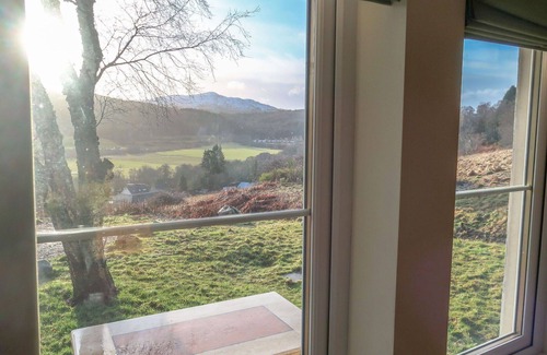 Bearnock House | Beautiful private villa for 6 people with TV, patio, pets allowed, panoramic view and parking