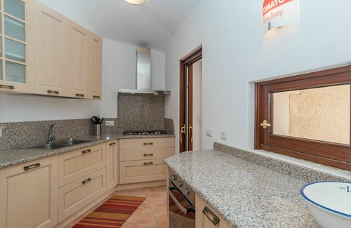 Portobello Villa | Beautiful private villa for 8 people with WIFI, TV, patio and parking