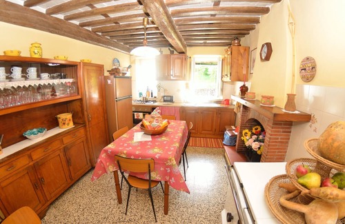 Villabuona Villa | Beautiful private villa for 6 people with WIFI, private pool, TV and pets allowed