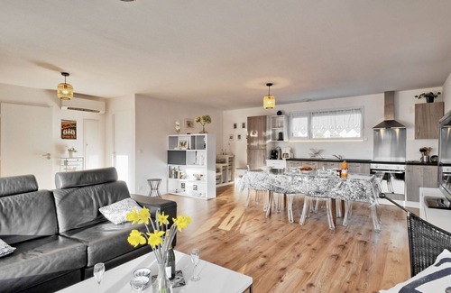 Etables-sur-Mer House | Beautiful private villa for 4 guests with WIFI, A/C, TV and terrace