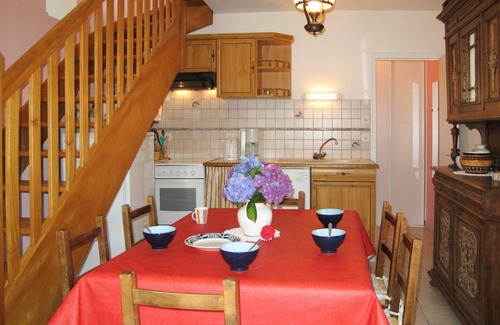 Ploumilliau House | Beautiful private villa for 5 guests with WIFI, pool, TV and terrace