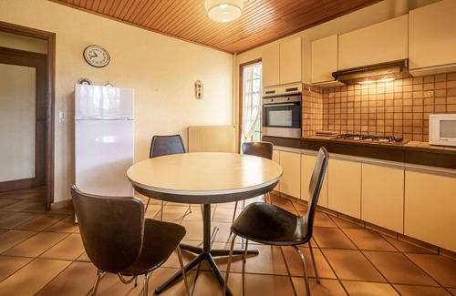 Mimizan House | Beautiful private villa for 3 guests with WIFI, TV, terrace and pets allowed