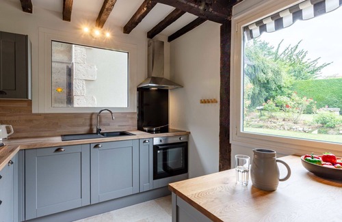 Touques Villa | Beautiful private villa for 9 people with WIFI, TV, terrace and pets allowed