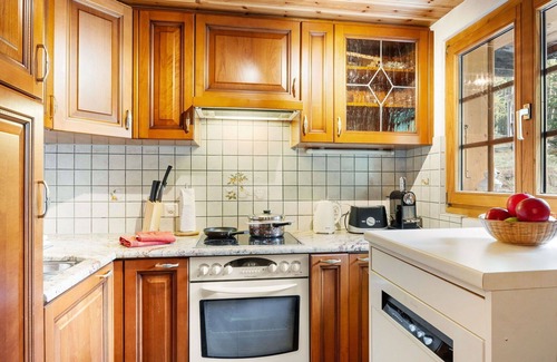 Taesch House | Beautiful private villa for 3 guests with WIFI, TV, terrace, panoramic view and parking