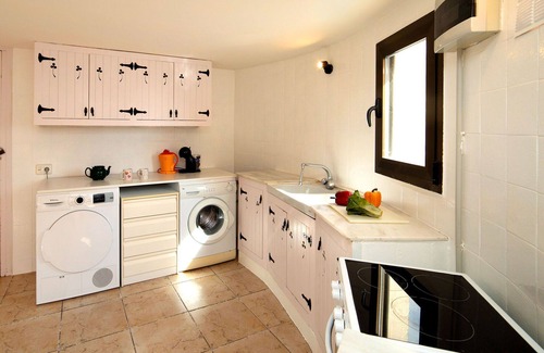 La Canuta Villa | Beautiful private villa for 6 guests with A/C, WIFI, private pool and terrace