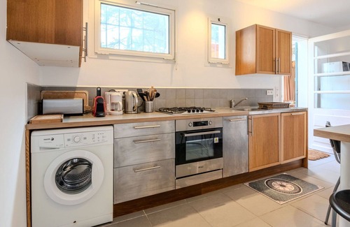 Mimizan House | Beautiful private villa for 6 people with WIFI, TV, terrace, pets allowed and parking