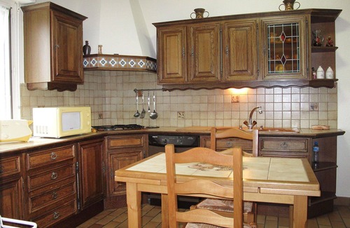 Mimizan House | Beautiful private villa for 5 guests with WIFI, TV, terrace and pets allowed