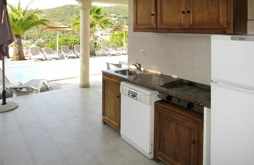 Conca House | Beautiful private villa for 10 people with WIFI, A/C, private pool, TV and patio