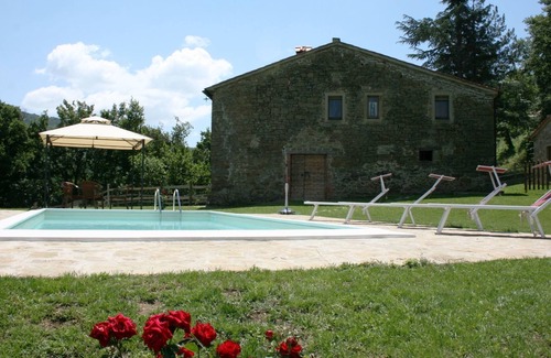 Arezzo Villa | Beautiful private villa for 5 people with WIFI, private pool, TV, pets allowed and parking