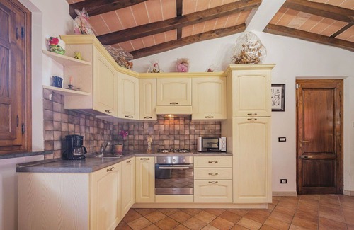 Vicopelago House | Beautiful private villa for 4 people with WIFI, A/C, TV, patio, pets allowed and parking