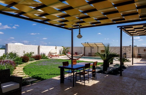 Nardo Villa | Beautiful private villa for 6 guests with WIFI, A/C, private pool, patio and pets allowed