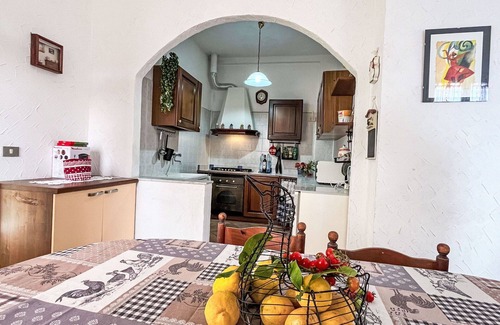 Vasia House | Beautiful private villa for 4 people with balcony, pets allowed, panoramic view and parking