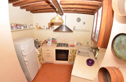 Cascine-La Croce Villa | Beautiful private villa with private pool, A/C, WIFI, veranda, pets allowed, parking, close to Lucca