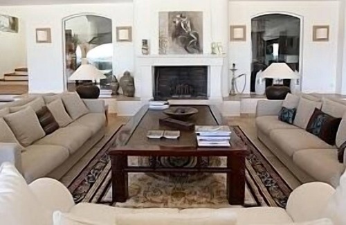 Guerrevieille Villa | Beautiful Provencal Villa with large pool, garden and views across to St Tropez