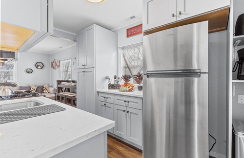 St. Louis House | Beautiful, Quaint 2 Bedroom Home