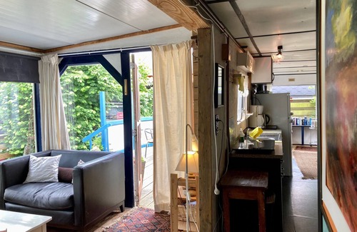 Anjum House | Beautiful quiet 2 persons caravan on the Lauwersmeer