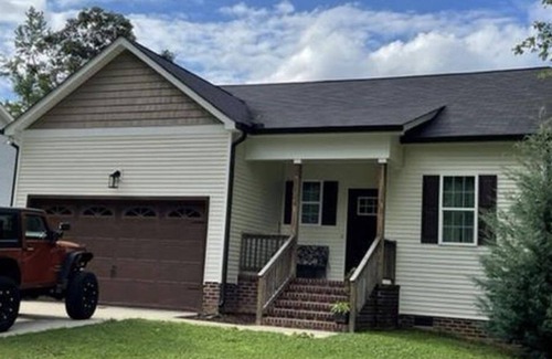 Franklinton House | Beautiful ranch located near Raleigh and Wake Forest, NC