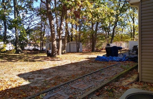 Toms River House | Beautiful Ranch w/3 bedrooms and 3 baths/open concept/big back yard/dog friendly