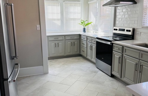 Greensboro House | Beautiful Remodeled Home Located Near Guilford College in Greensboro, NC