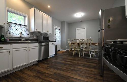 Lake Geneva House | Beautiful Remodeled House, 3 Blocks from DT+Lake! Pet Friendly