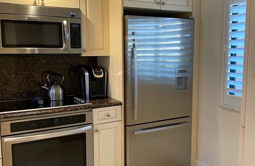 The Bluffs Other | Beautiful Remolded Condo Near Beach