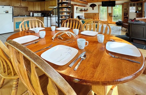 Ely Cabin | Beautiful, Remote Cabin 9 Miles From Ely, Wildlife Galore, Starlink & Dock!