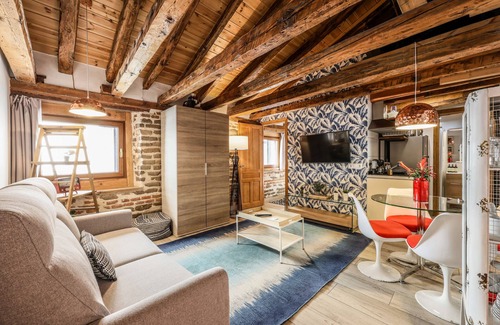 Malasana Apartment | Beautiful Renovated apartment in the center 6