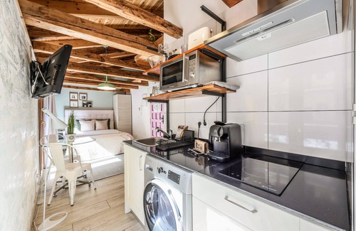 Malasana Apartment | Beautiful Renovated Loft in the center 9