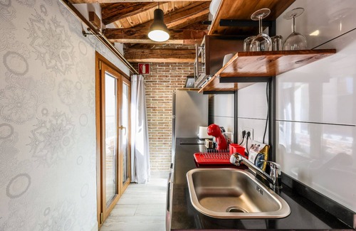Malasana Apartment | Beautiful Renovated Loft in the center 8