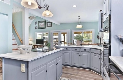 Shelbyville Cottage | Beautiful restored Victorian farmhouse