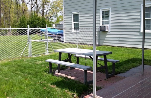 Rock Hall House | Beautiful Retreat Located in Rock Hall - walk to everything!