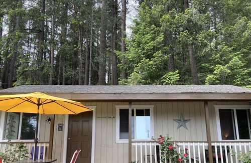 Cedar Ridge Cabin | Beautiful Rollins Lake Inn - 2bd/1bth Cabin #4