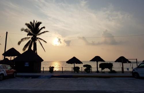 Puerto Juarez House | Beautiful Rooms at playa Blanca