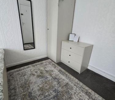 Tower Hamlets House | Beautiful rooms in PRIME location!