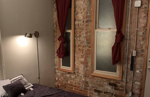 Baker House | Beautiful row home in Santa Fe Arts District!