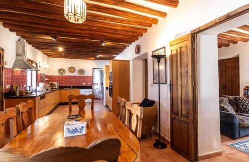 Cozvijar Cottage | Beautiful rural house with swimming pool and barbecue