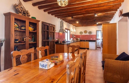 Cozvijar Cottage | Beautiful rural house with swimming pool and barbecue