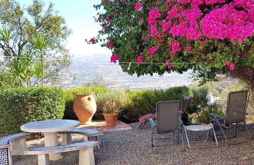 Cartama Villa | Beautiful Rustic Villa with Private Pool overlooking Spectacular Mountain Views