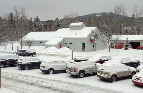 Carrabassett Valley Condo | Beautiful Ski In/Out Sugarloaf Condo Close to Great Amenities