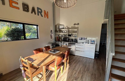 Warkworth Cottage | Beautiful Sanctuary -3 Bedrooms, 2 Bathrooms, (Sleeps 8)