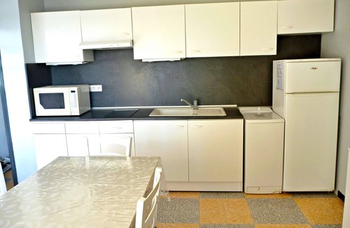 Marseillan Plage Apartment | Beautiful sea view flat just steps away from the beach