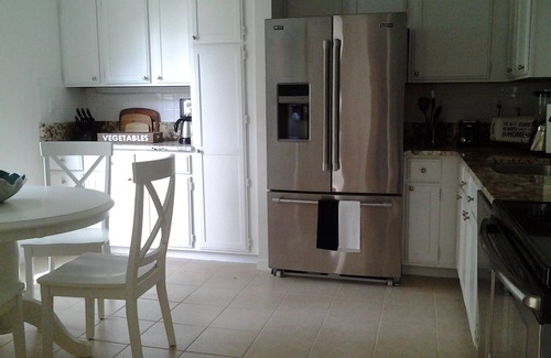 Wabasso Beach House | Beautiful Sea Oaks Cottage - Tennis, Private Beach Access, Marina, Pool, Club