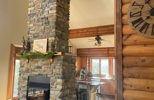 Harmony Cabin | Beautiful secluded cabin with amazing country views