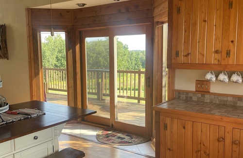 Harmony Cabin | Beautiful secluded cabin with amazing country views