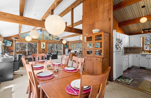 Truro House | Beautiful Secluded North Truro Home with Private Beach Access and Parking