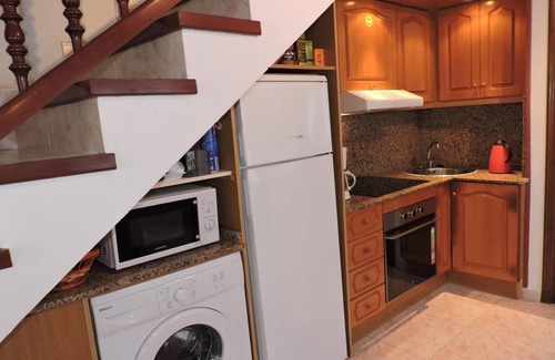 Miami Platja Cottage | BEAUTIFUL SEMI-DETACHED HOUSE 3 KM FROM THE SEA